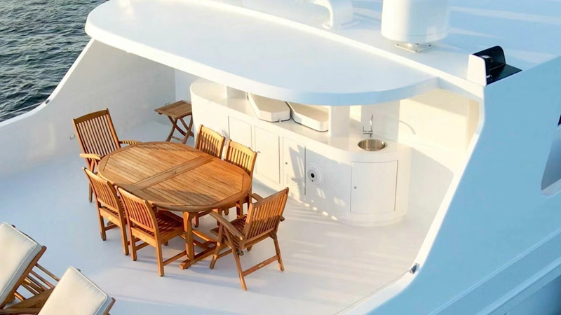 DOZER - Yacht in vendita
