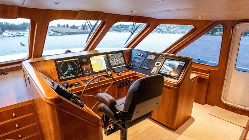 DOZER - Yacht in vendita