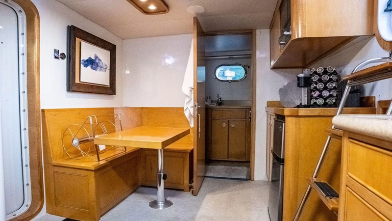 DOZER - Yacht in vendita