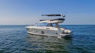 Beneteau 9 