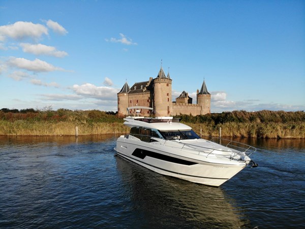 PRESTIGE 590 - Yates en venta