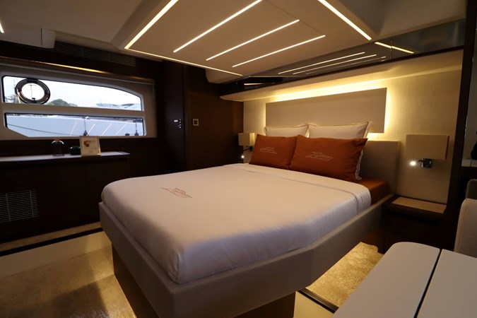 PRESTIGE 590 - Yates en venta