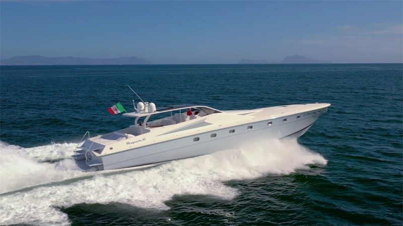 WHITE & SILVER - Yacht in vendita