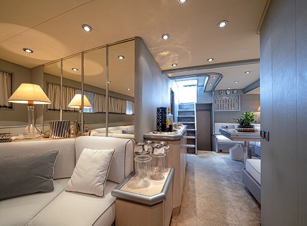 WHITE & SILVER - Yacht in vendita
