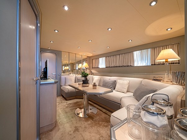 WHITE & SILVER - Yacht in vendita