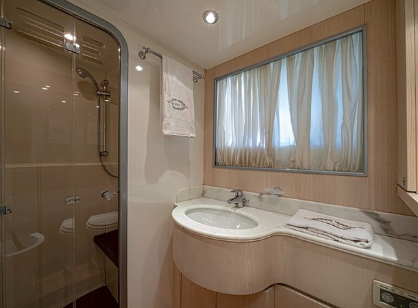 WHITE & SILVER - Yacht in vendita