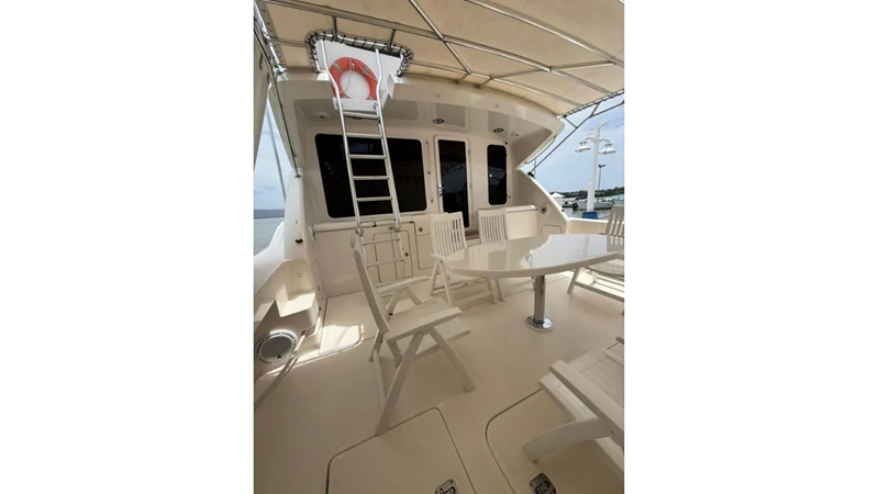 2005 BERTRAM 630 CONVERTIBLE - Yacht for sale