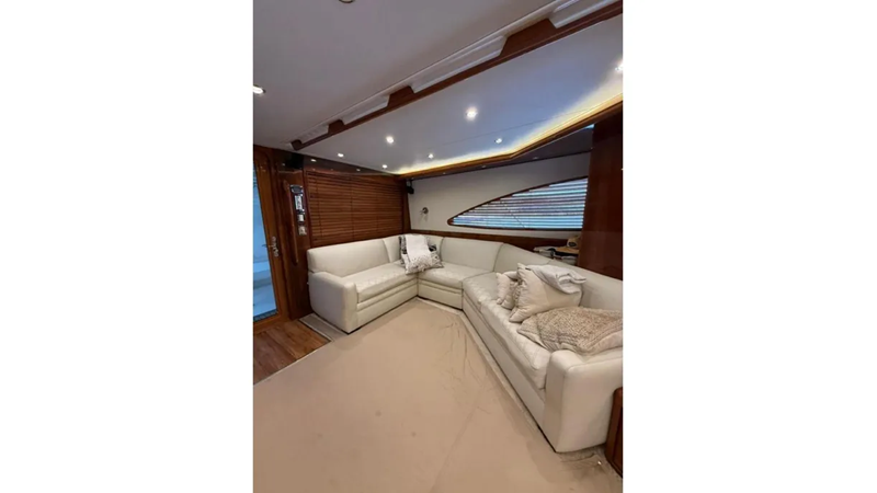 2005 BERTRAM 630 CONVERTIBLE - Yacht for sale