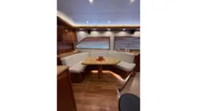 2005 Bertram 630 Convertible 4 