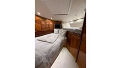 2005 Bertram 630 Convertible 8 