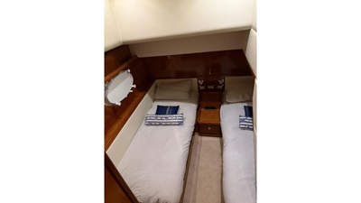 2005 Bertram 630 Convertible 14 