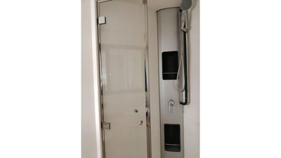 2008 Pershing 50  17 