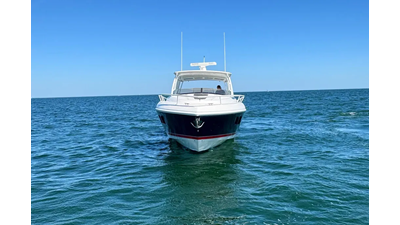 2012 Intrepid 400 Cuddy 5 