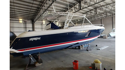 2012 Intrepid 400 Cuddy 8 