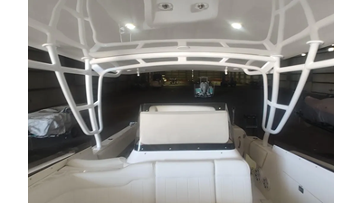 2012 Intrepid 400 Cuddy 18 