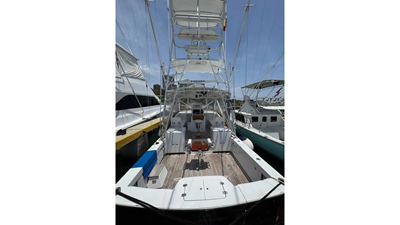 2001 Predator 35 Express 2 