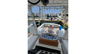 2001 Predator 35 Express 6 