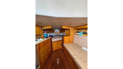 2001 Predator 35 Express 10 
