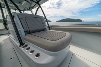 2024 Valhalla Boatworks V-33
