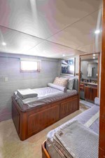 Sapphire Sea II 18 