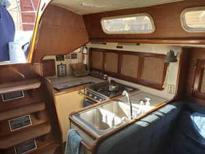 KEEPER 9 Galley