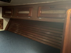 KEEPER 17 V berth storage