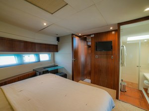 YOLO 33 50  Fairline 2014 Cruiser 
