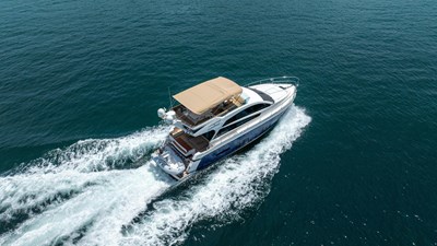 YOLO 63 50  Fairline 2014 Cruiser 