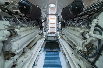 SCANDALOSO 77 2006 Viking 56 