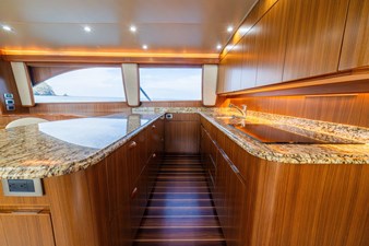CONTANGO 32 60 Viking Convertible 2012 