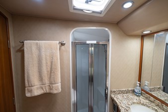 CONTANGO 63 60 Viking Convertible 2012 