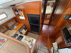PACIFICA 4 Down galley
