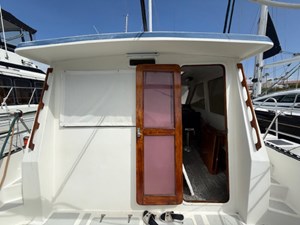 PACIFICA 31 Aft entry