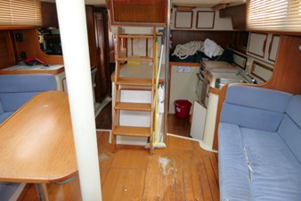 BELIZE BREEZE 14 Salon Aft