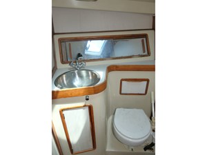 BELIZE BREEZE 27 Guest Head