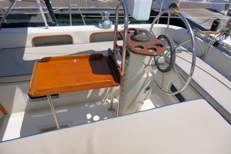 BELIZE BREEZE 50 Cockpit Table