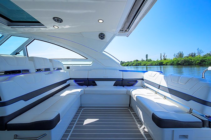 OUT OF THE BLUE  - Yacht à vendre