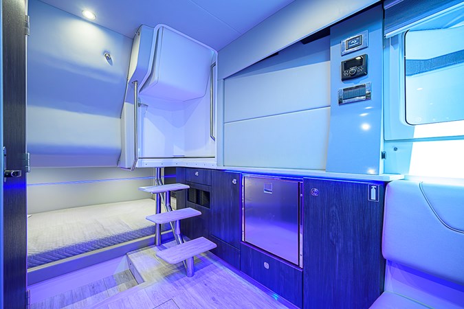 OUT OF THE BLUE  - Yacht à vendre