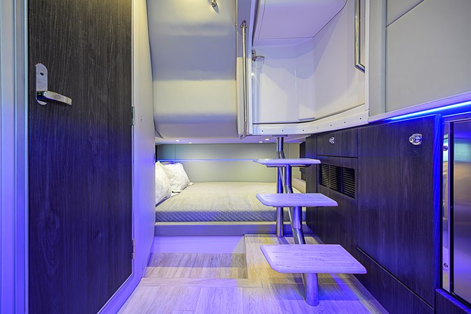 OUT OF THE BLUE  - Yacht à vendre