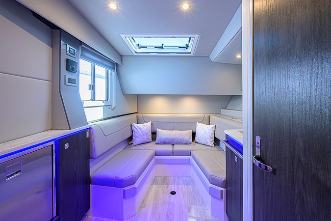 OUT OF THE BLUE  - Yacht à vendre