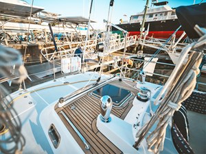 FREE RANGE 14 Aft Deck
