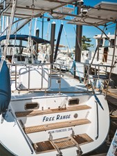 FREE RANGE 15 Transom, Swim Platform