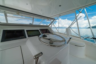 MARIAH JEAN 8 2004 Viking 61 Convertible 