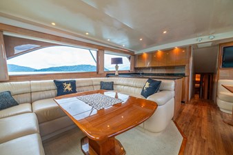 MARIAH JEAN 20 2004 Viking 61 Convertible 