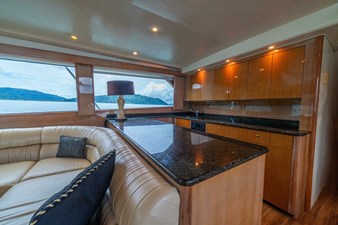 MARIAH JEAN 29 2004 Viking 61 Convertible 