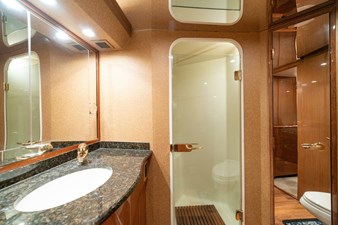 MARIAH JEAN 42 2004 Viking 61 Convertible 
