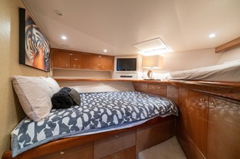 MARIAH JEAN 53 2004 Viking 61 Convertible 