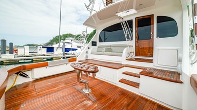 2023 Viking 73 Convertible "Free Spool"