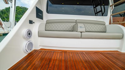 2023 Viking 73 Convertible "Free Spool"