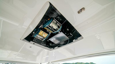 2023 Viking 73 Convertible "Free Spool"